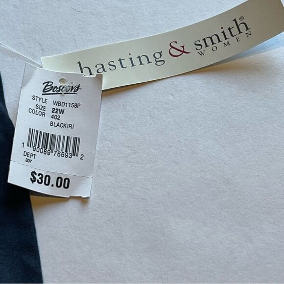 Hasting & Smith Women's Navy Blue Shorts Size 22W - Picture 3 of 7